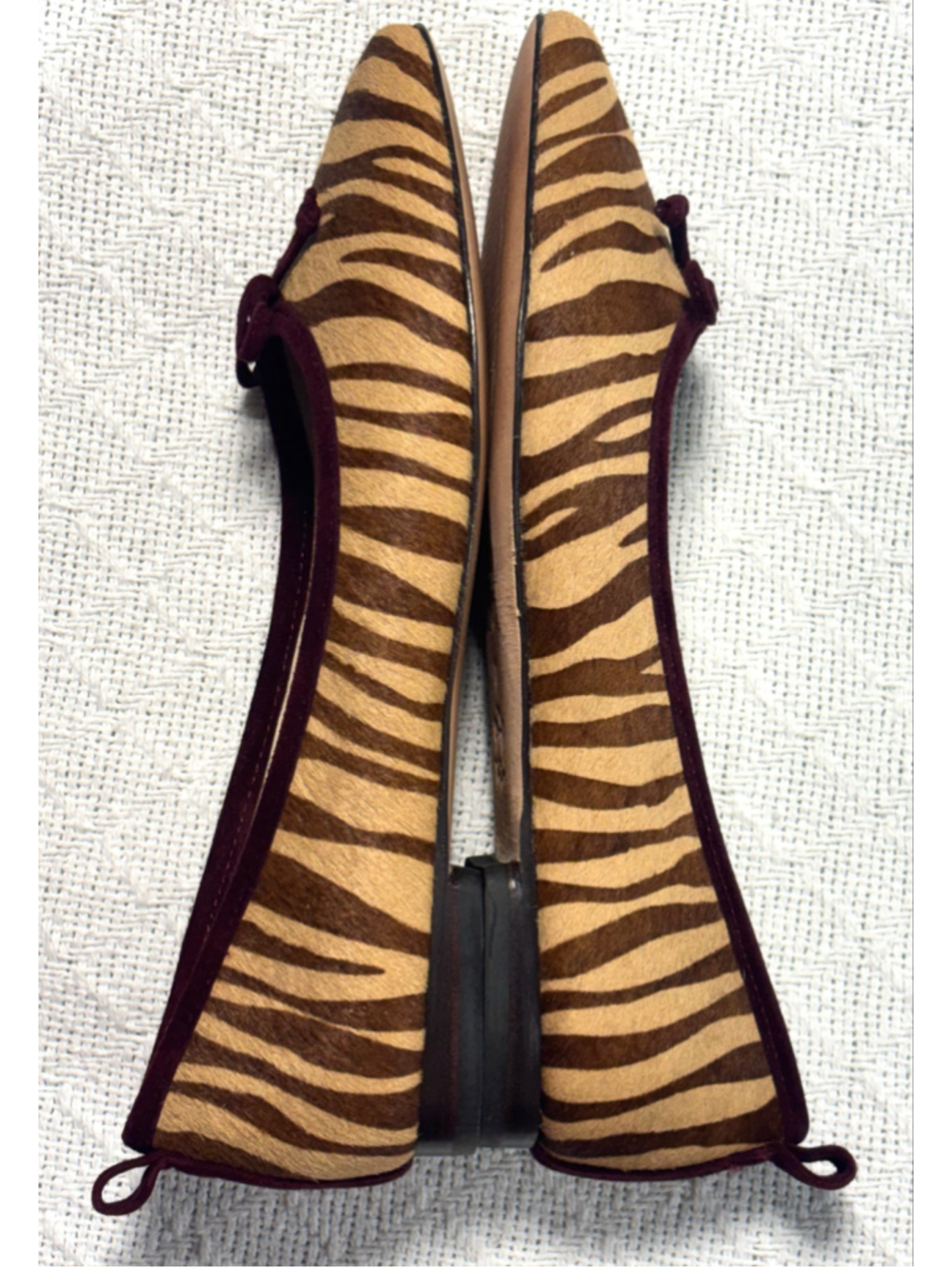 J. McLaughlin Anastasia Zebra Calf Hair Ballet Flats Brown Burgundy Bow NWD 7 - Picture 6 of 8